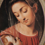 Particolare Quadro ovale in legno della Madonna della Provvidenza - Galleria Mariana